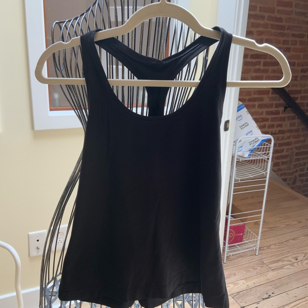 Lululemon Women’s Black Tank Top